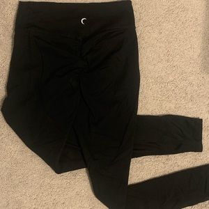 Zyia Black brilliant scrunchy leggings - 7/8ths length